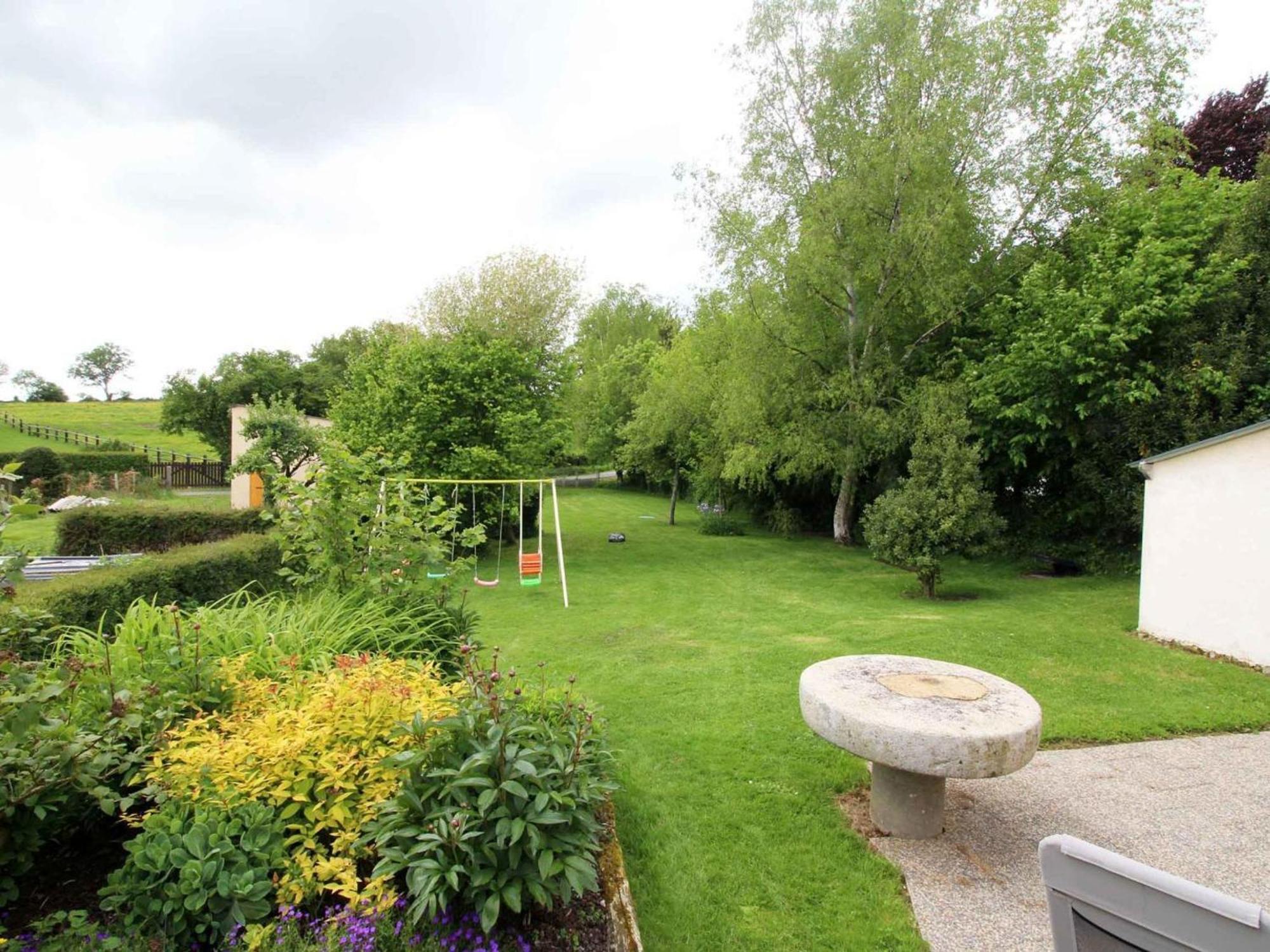 Gîte La Mesnière, 5 pièces, 12 personnes - FR-1-497-65 Esterno foto