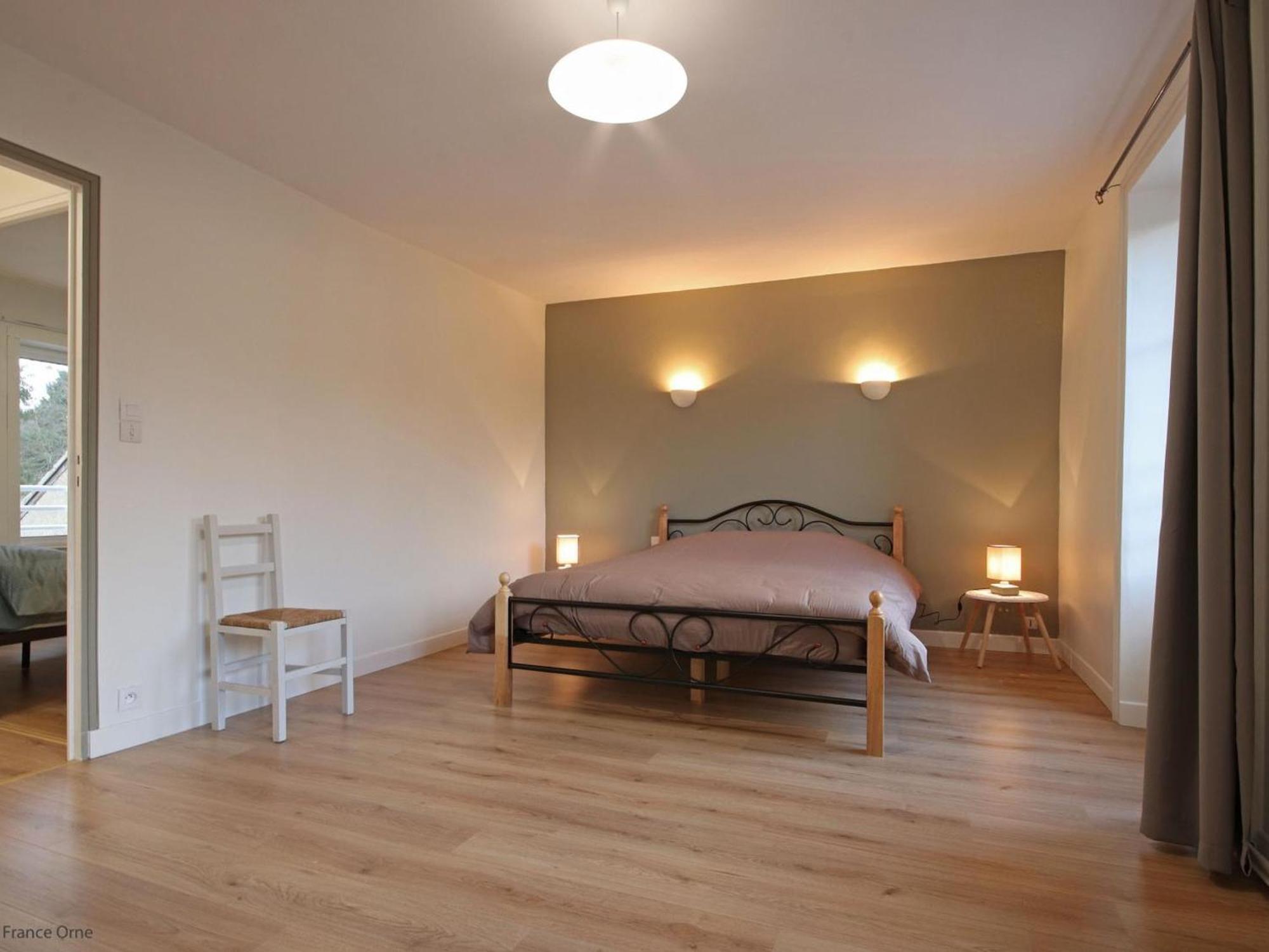 Gîte La Mesnière, 5 pièces, 12 personnes - FR-1-497-65 Esterno foto