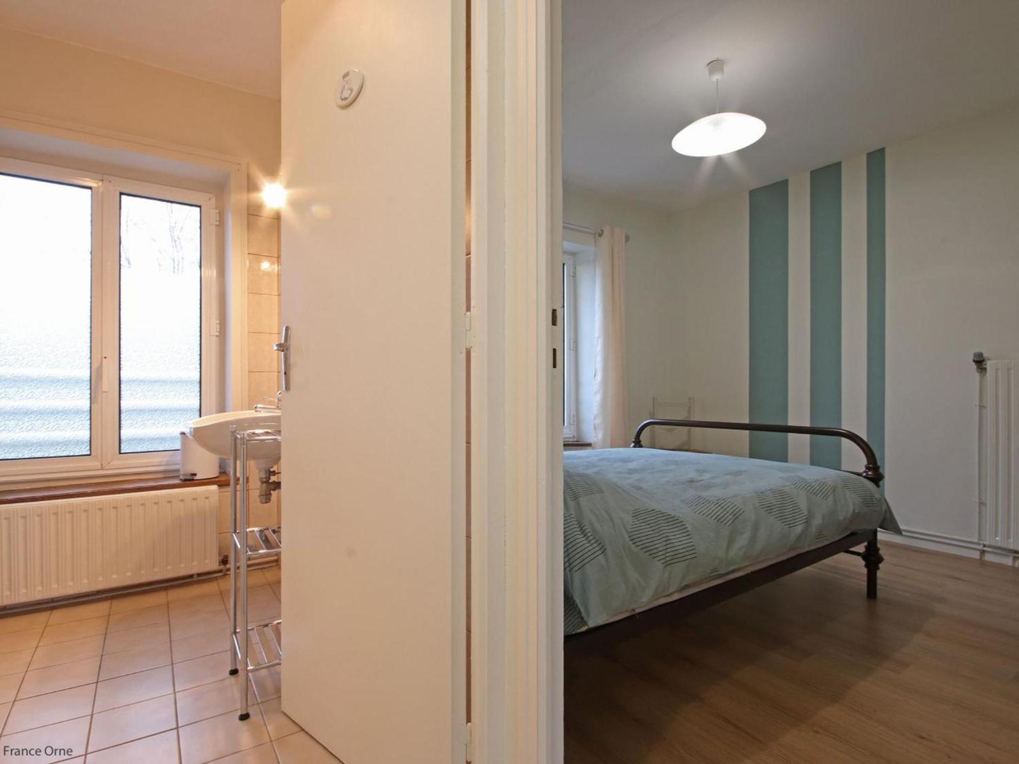 Gîte La Mesnière, 5 pièces, 12 personnes - FR-1-497-65 Esterno foto